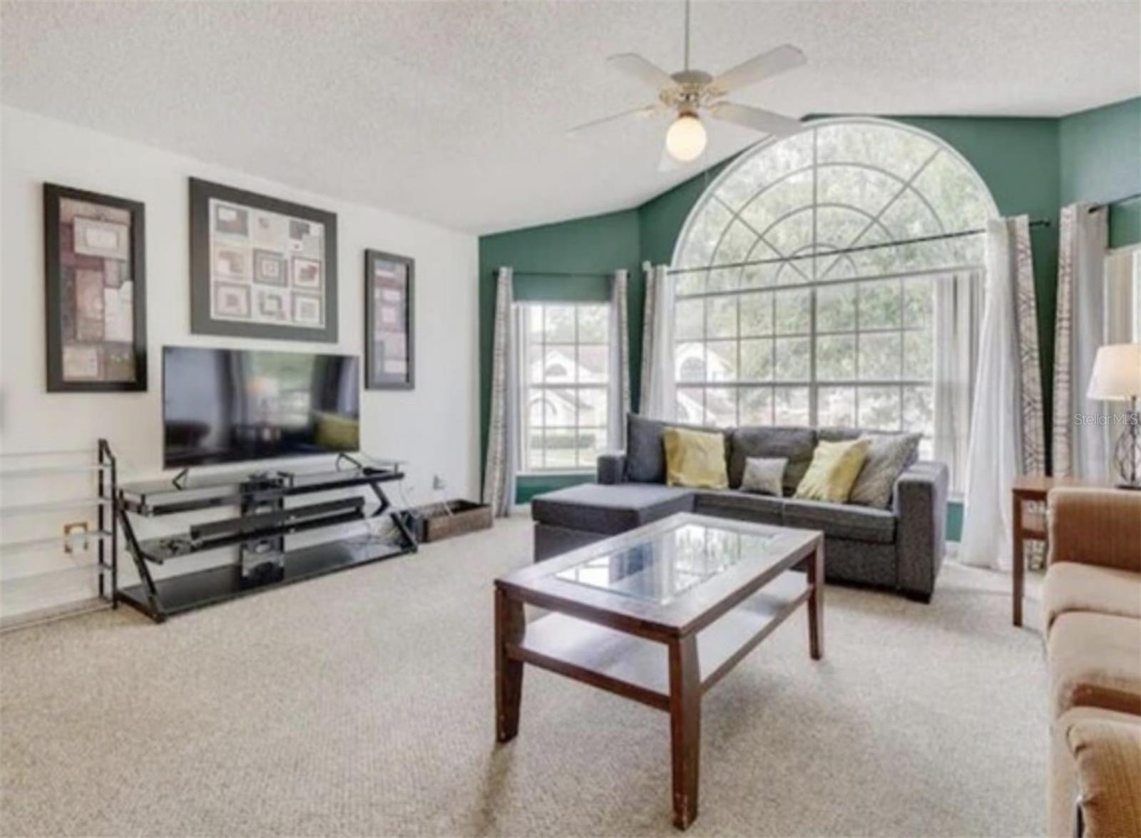 5004 Laguna Bay Circle, FL