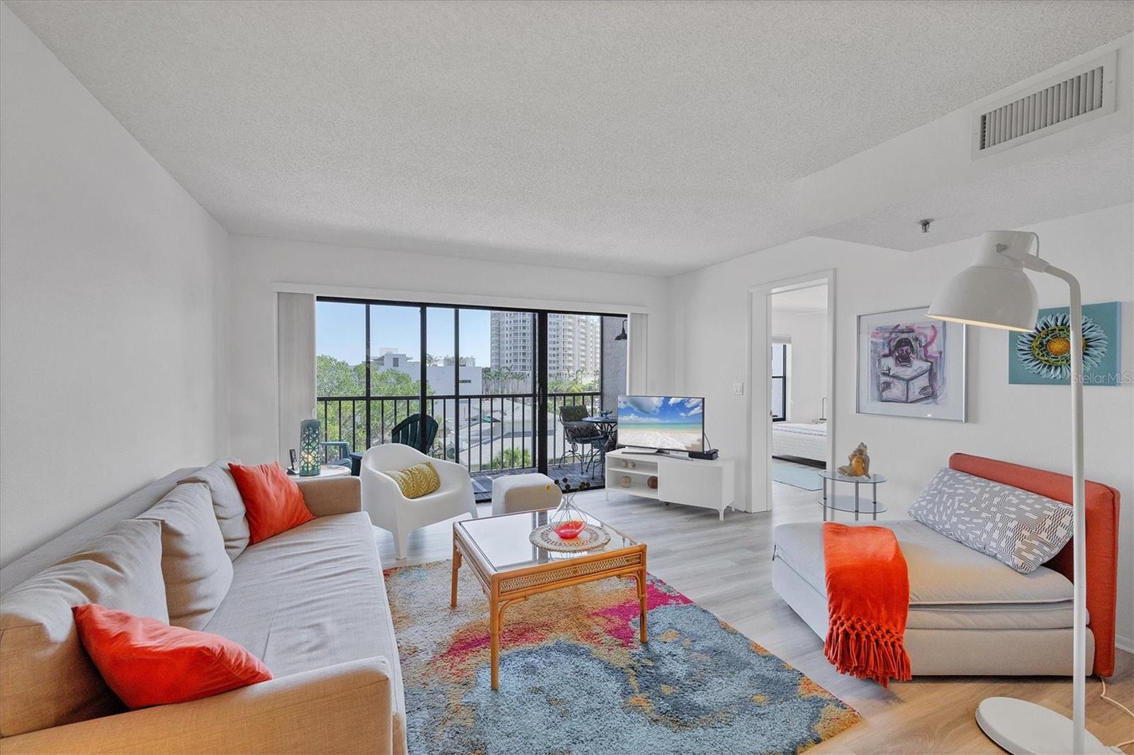 1001 Benjamin Franklin Drive, FL