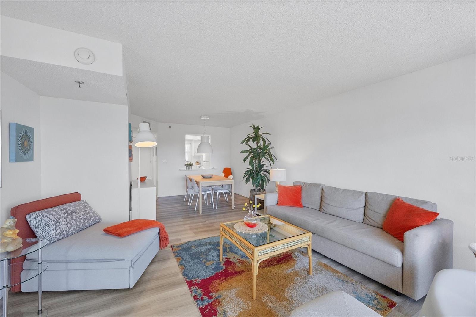 1001 Benjamin Franklin Drive, FL