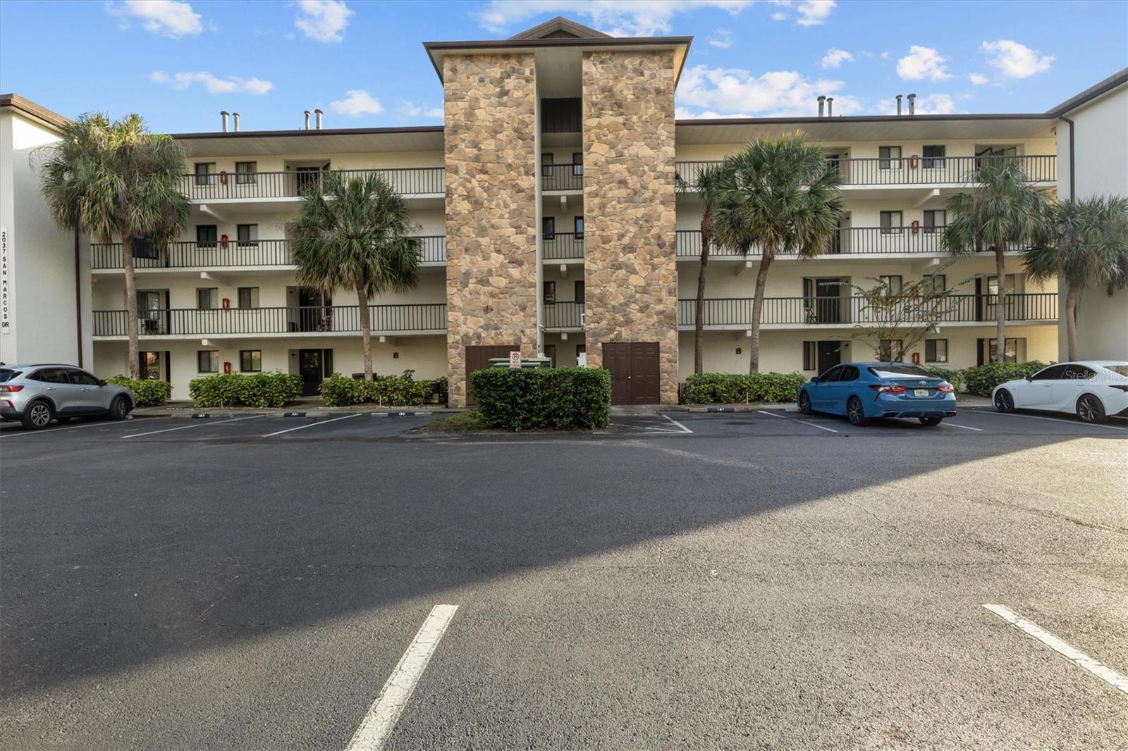 2037 San Marcos Drive, FL
