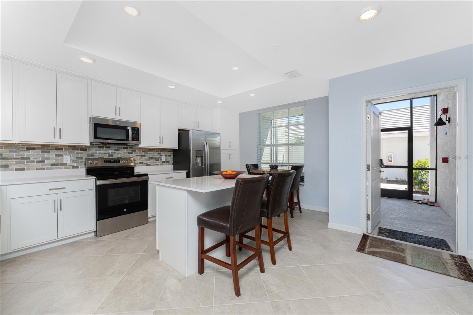 14281 Heritage Landing Boulevard, FL