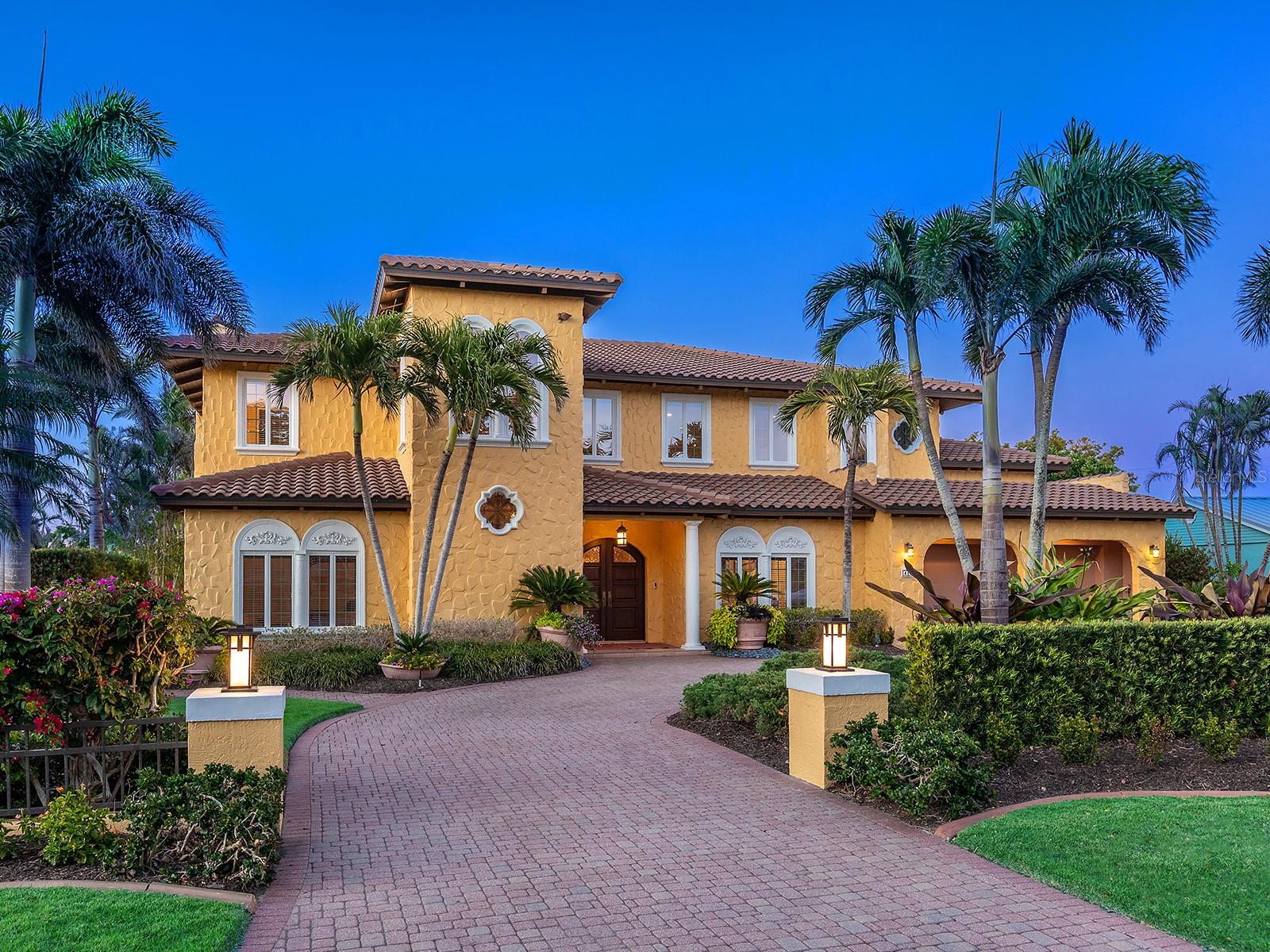 416 Baycrest Drive, FL