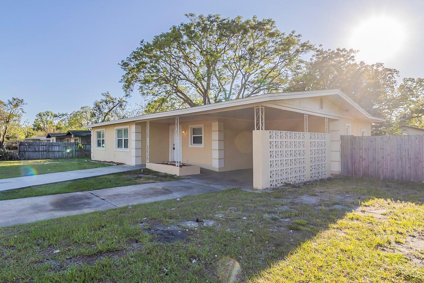 4320 Meadowbrook Avenue, FL