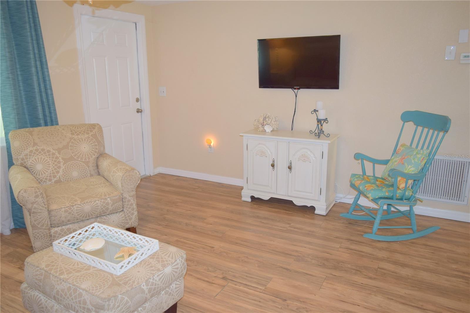 140 Cowles Street, FL