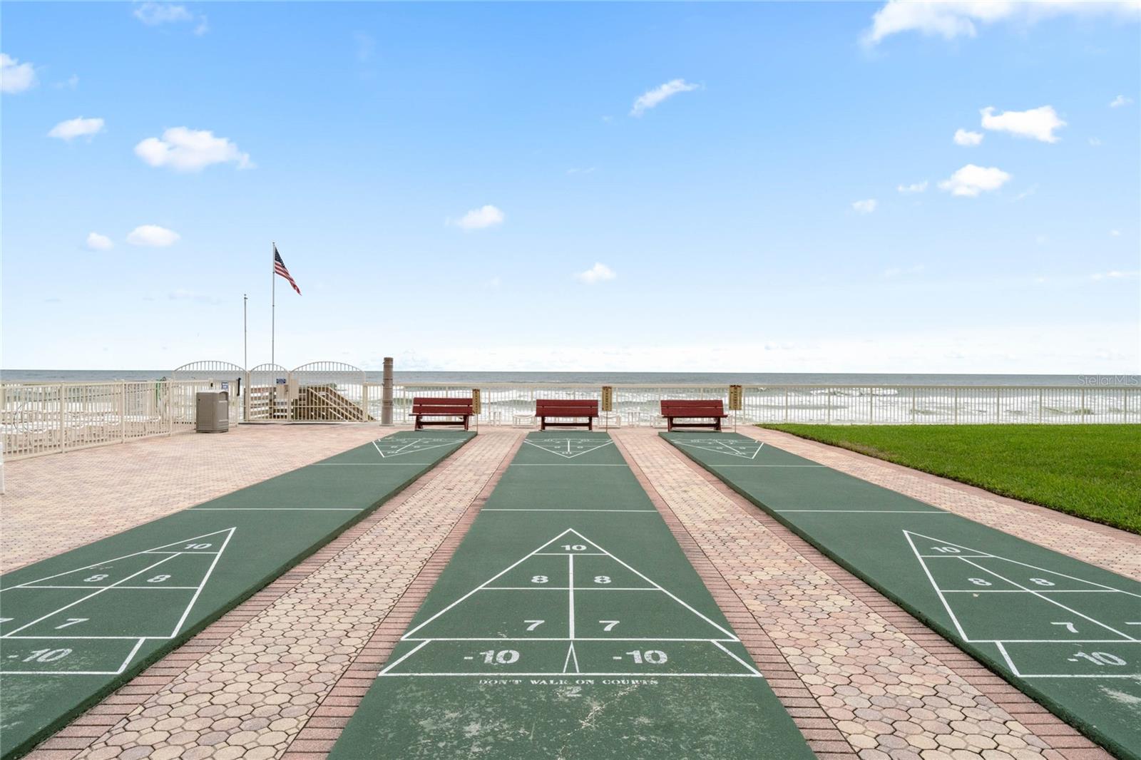 4175 Atlantic Avenue, FL