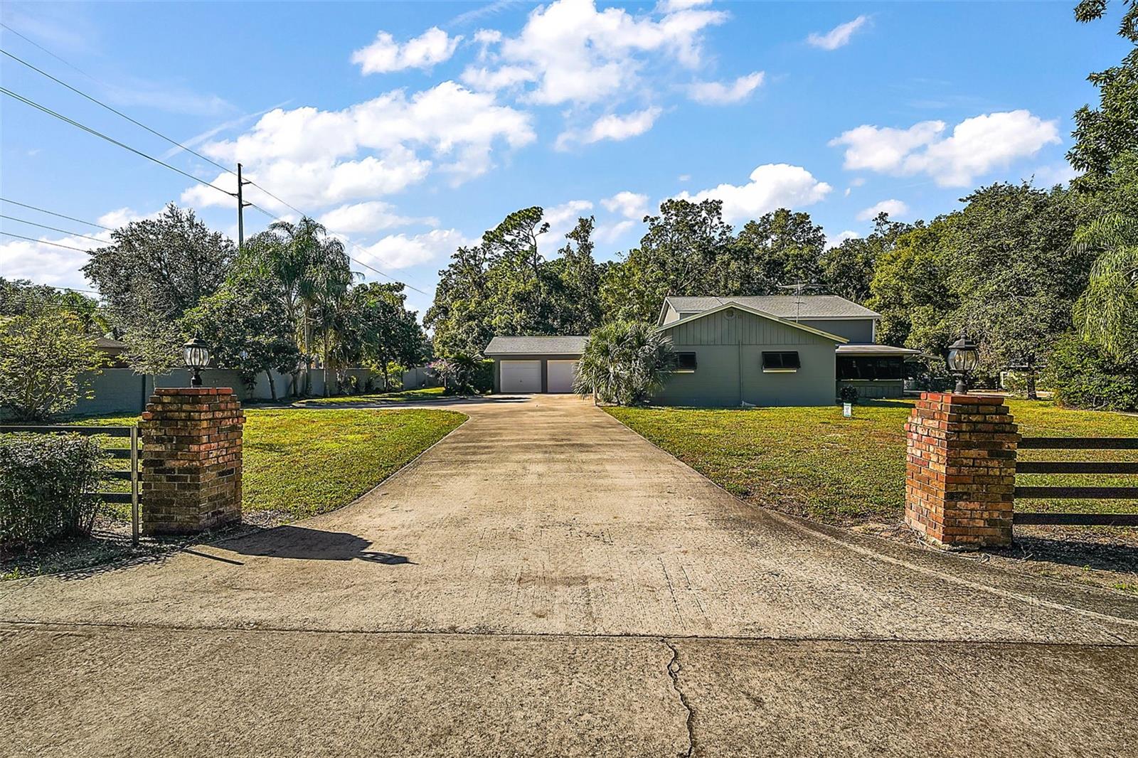 1661 Votaw Road, FL