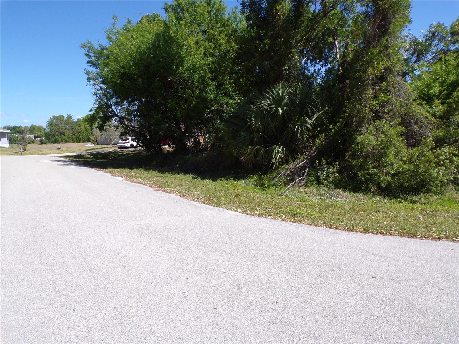 4704 Fairway Drive, FL