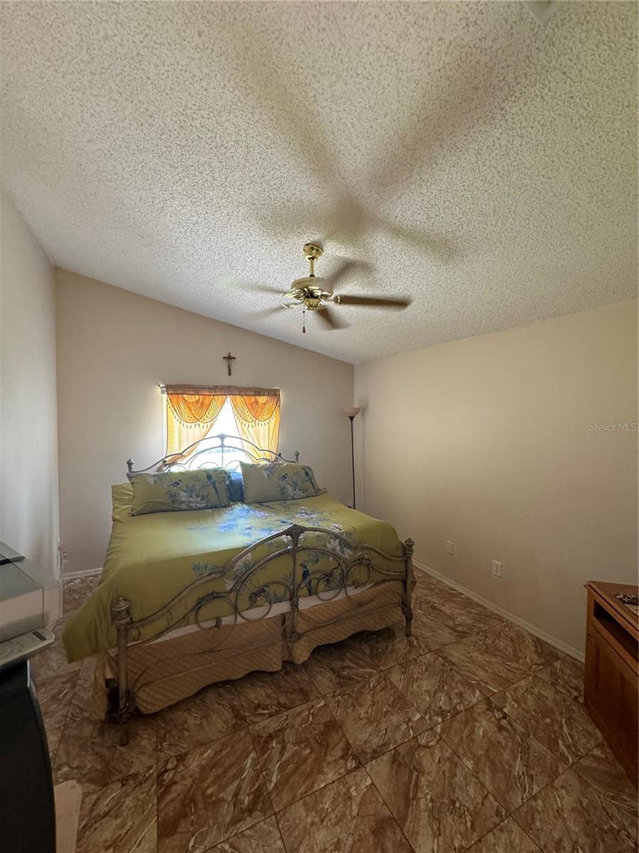 105 Cattail Court, FL
