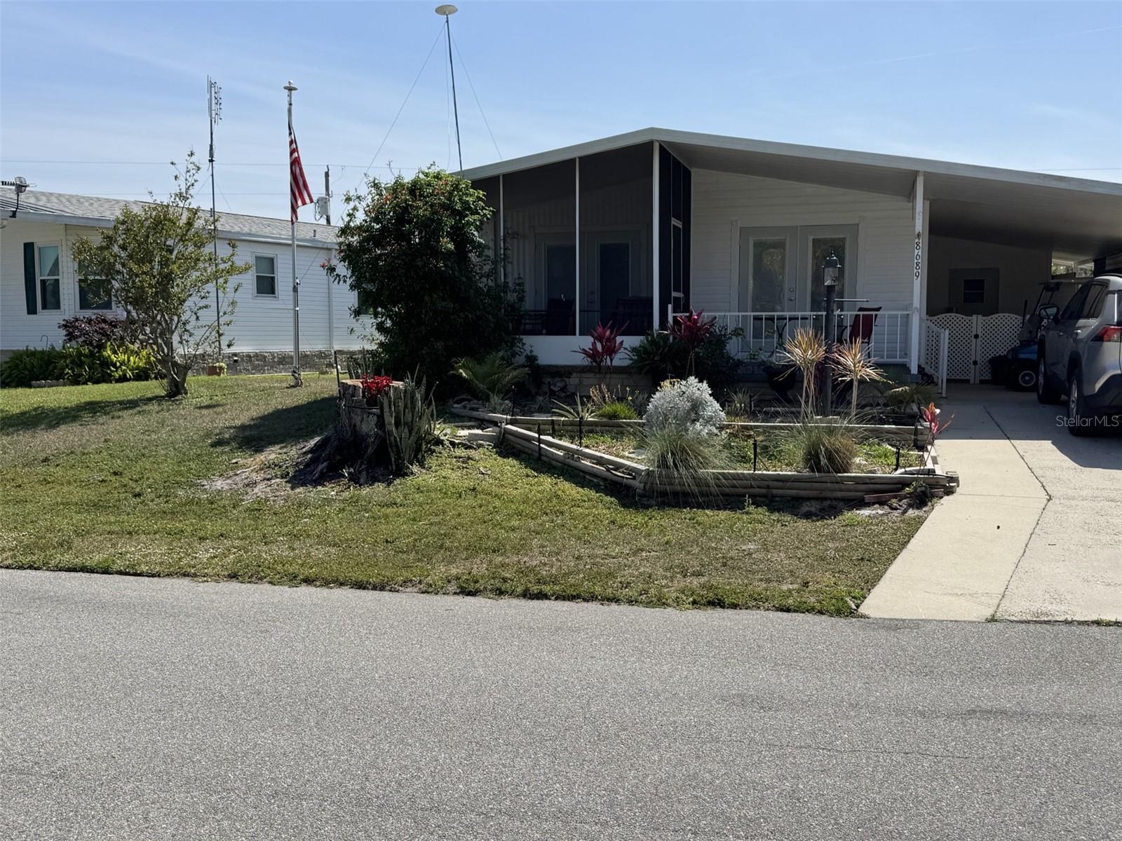 8689 Breeze Hill Drive, FL