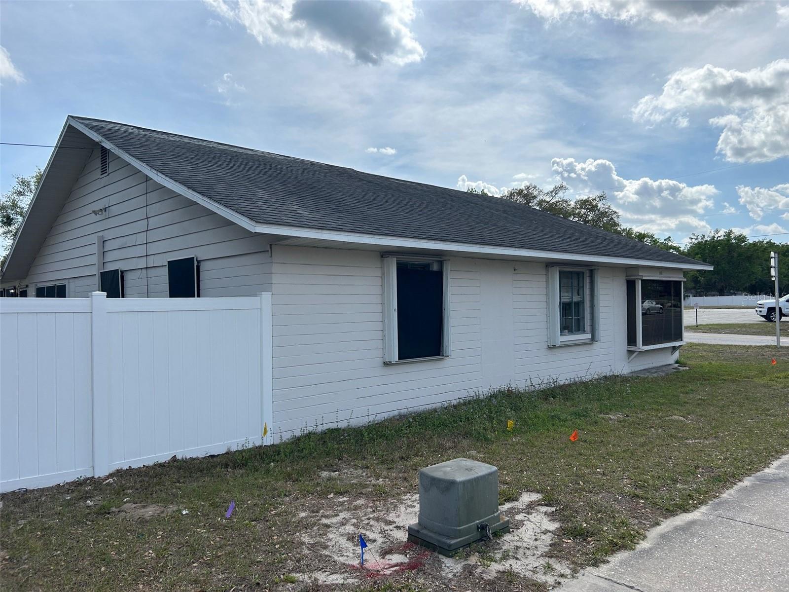 2405 South Street, FL
