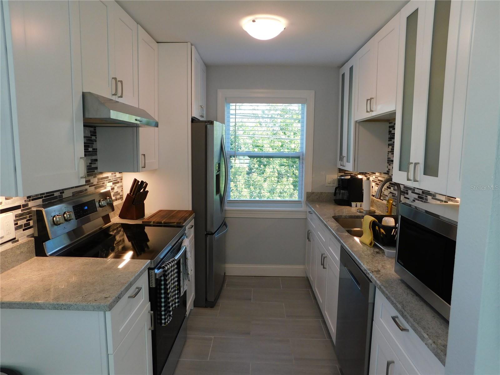 5005.5 5th Avenue, FL
