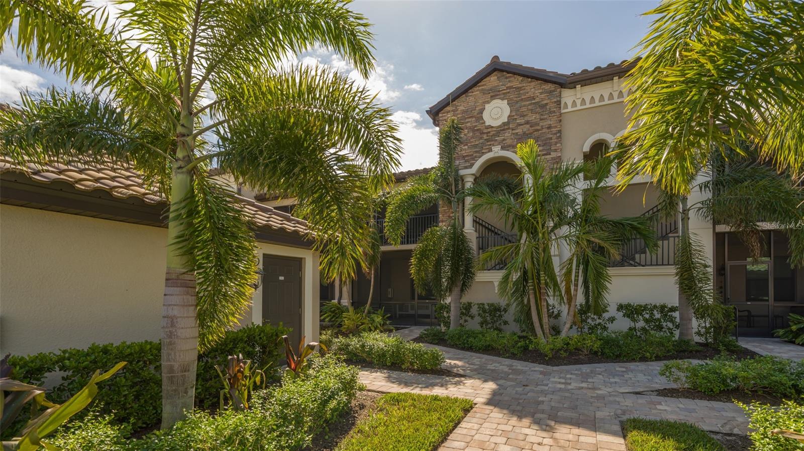 5624 Palmer Circle, FL