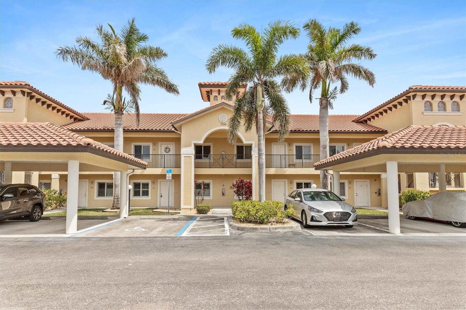 7196 Plum Tree, FL