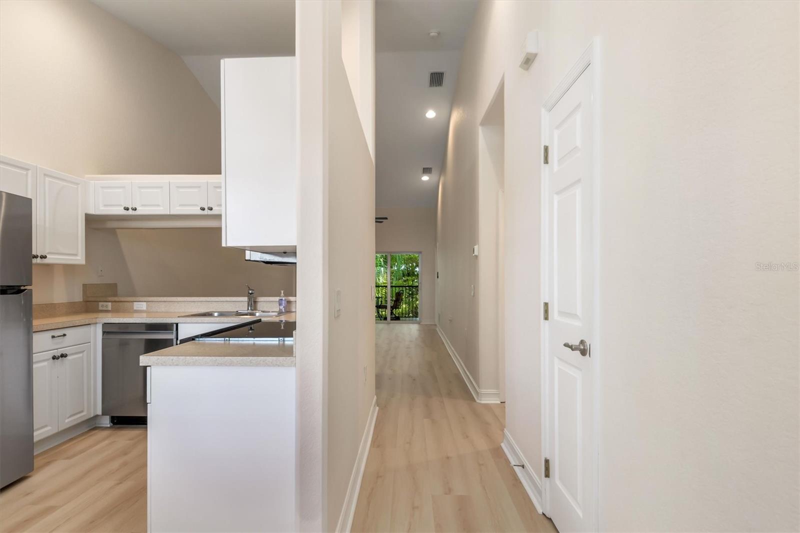 7196 Plum Tree, FL