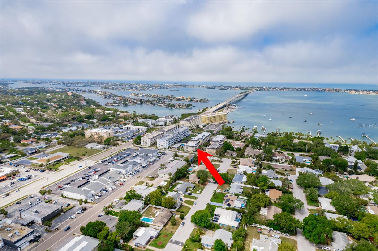 147 Bluff View Drive, FL