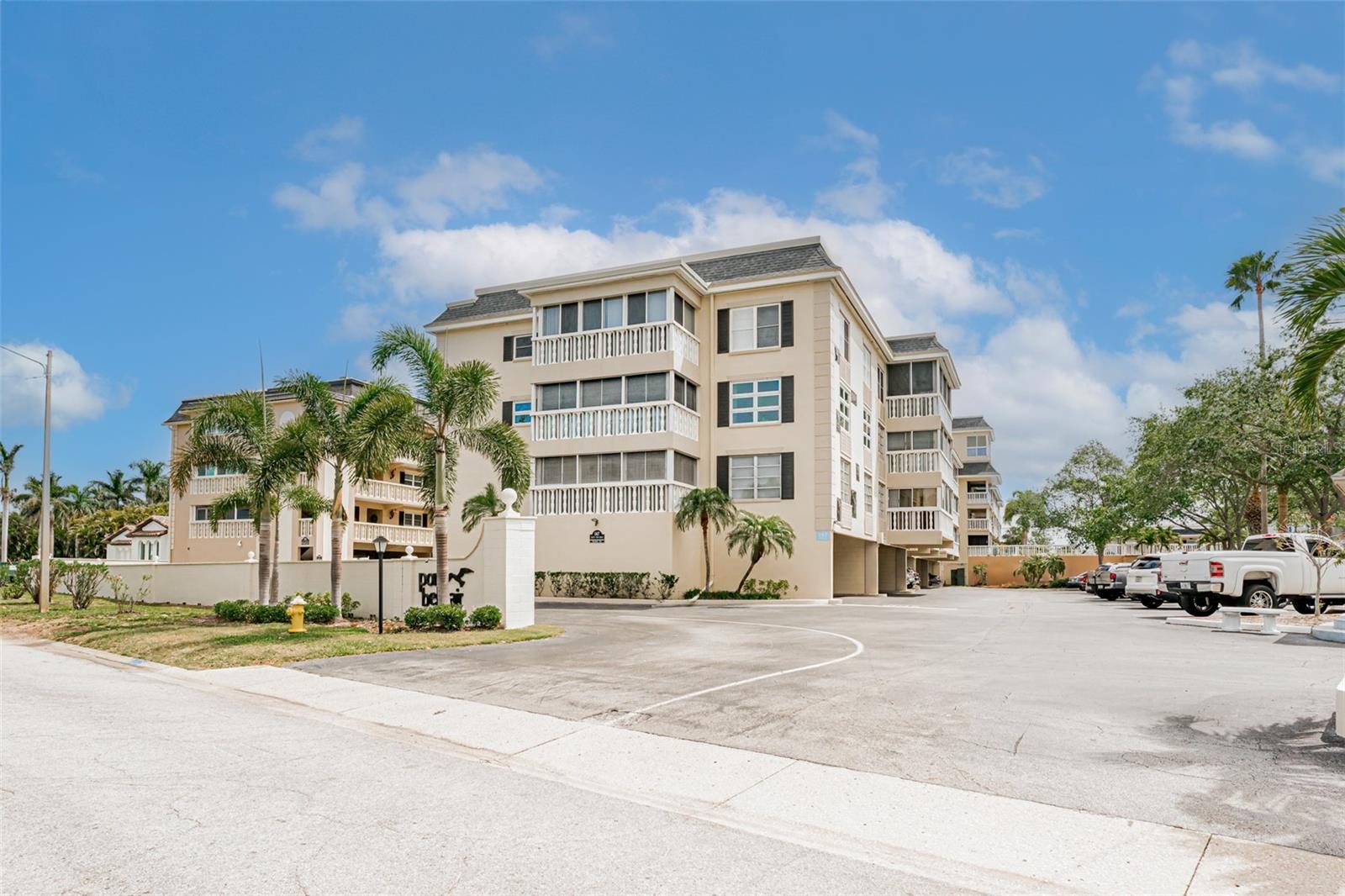 147 Bluff View Drive, FL