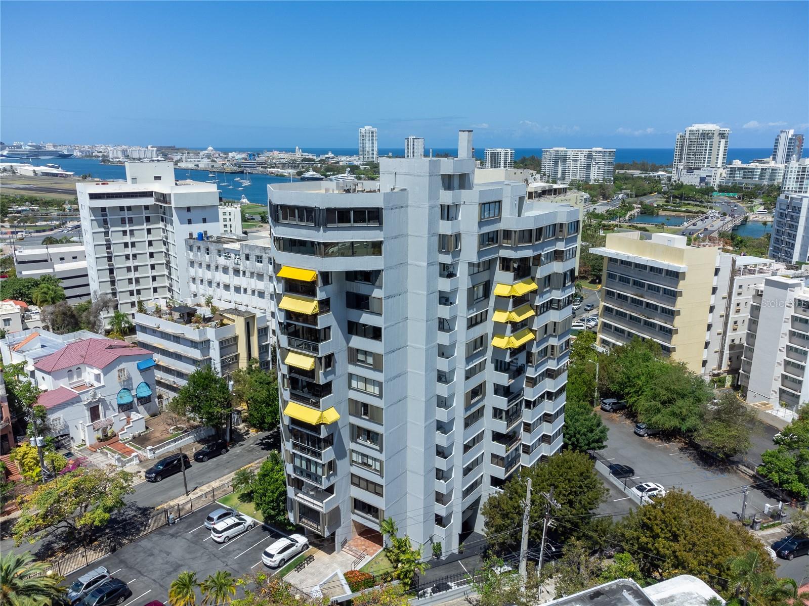 610 Ave. Miramar, PR