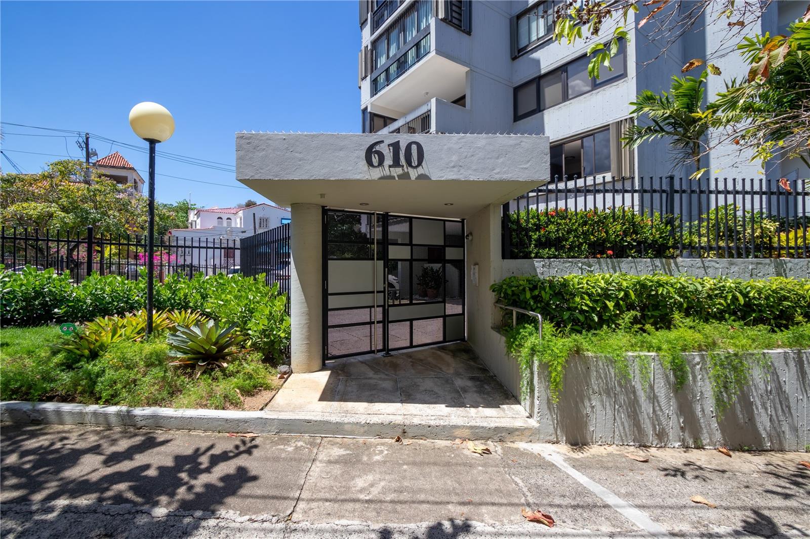610 Ave. Miramar, PR