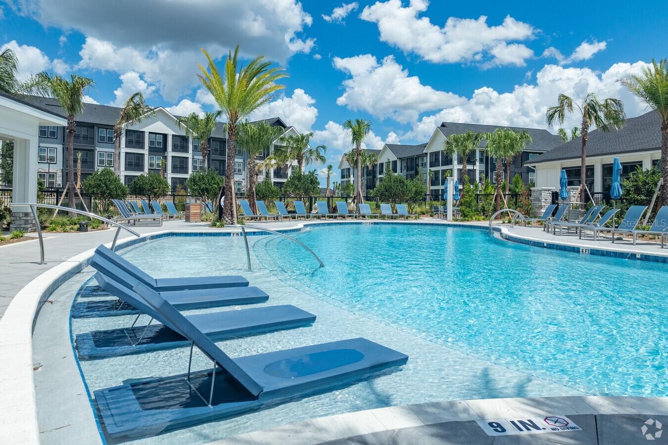 3020 Base Boulevard, FL