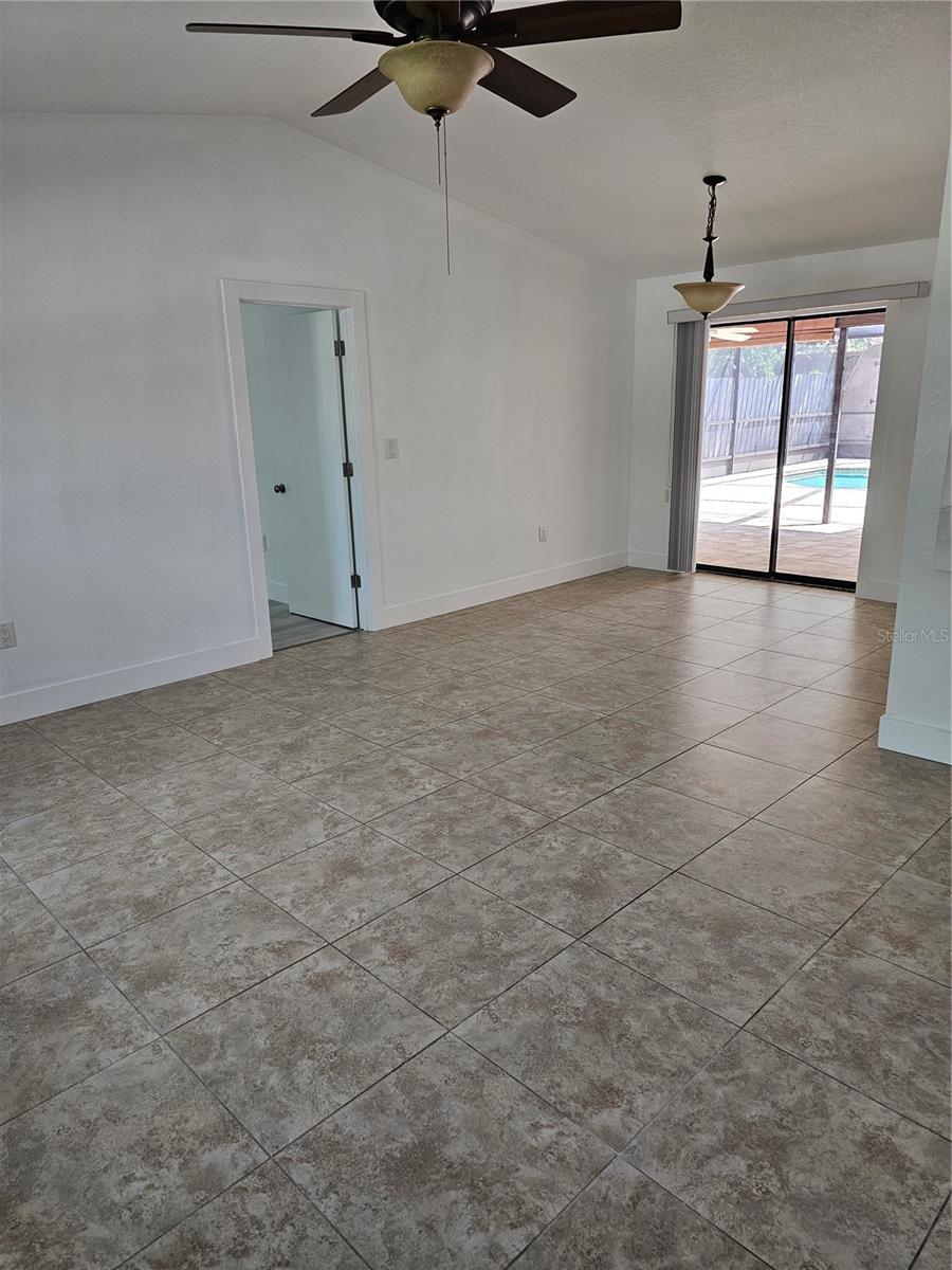 12619 98th Street, FL