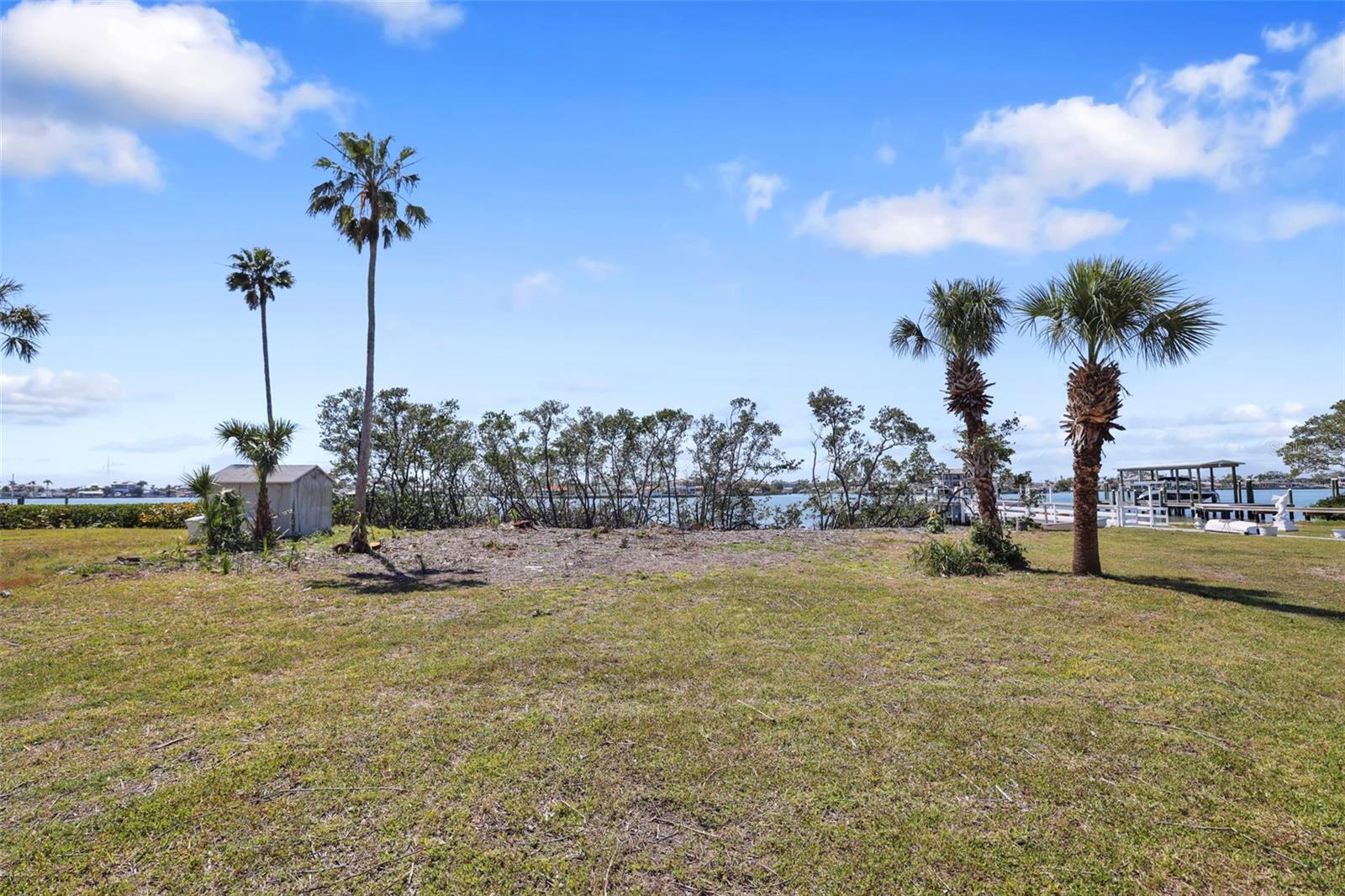 636 Sunset Drive, FL