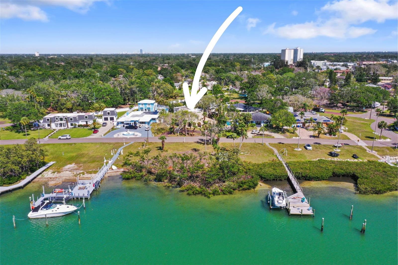 636 Sunset Drive, FL