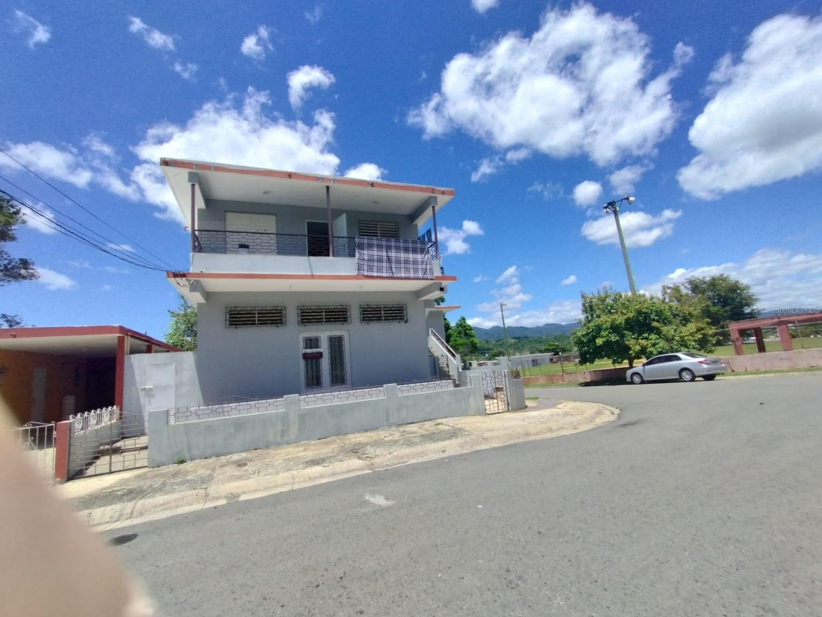 #48 Calle Santa Rosa, PR