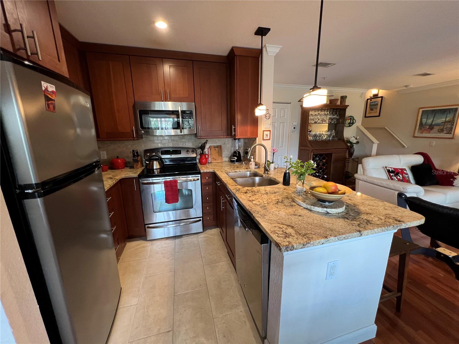 850 Tamiami Trail, FL