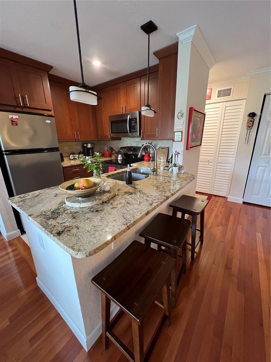 850 Tamiami Trail, FL