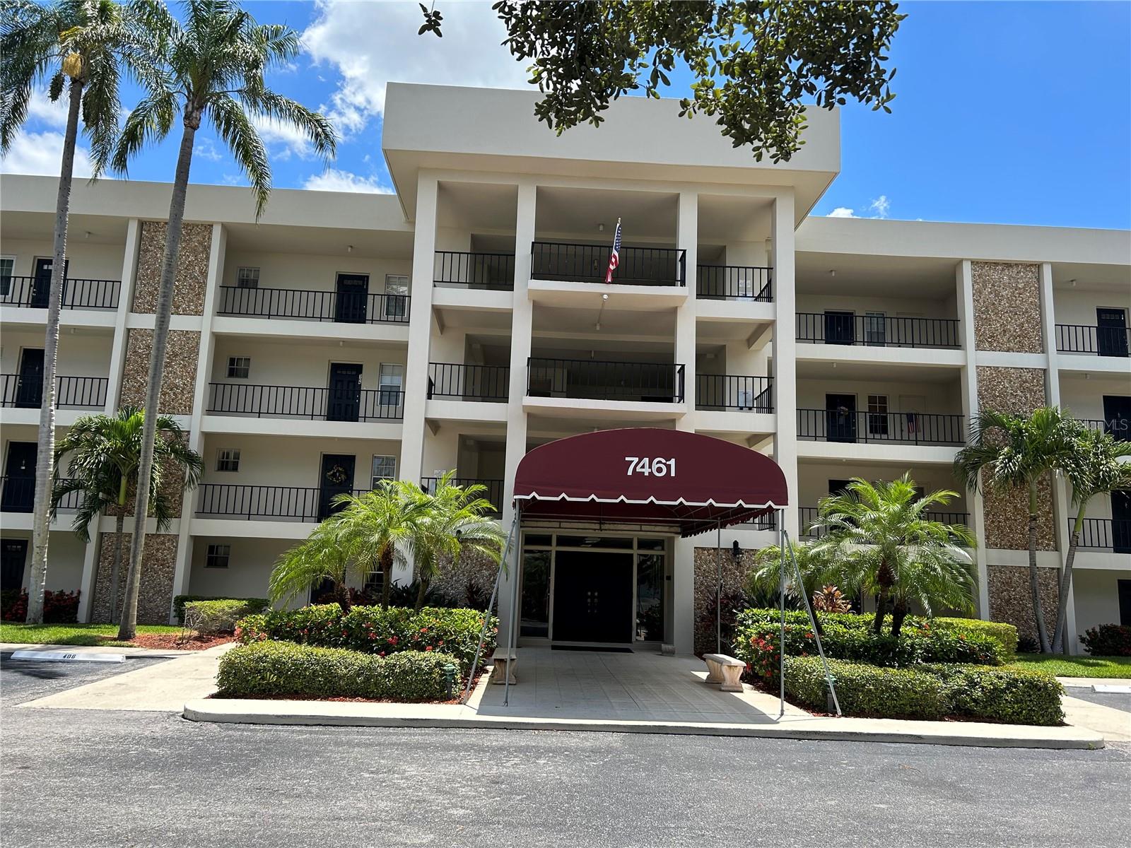7461 Country Club Drive, FL