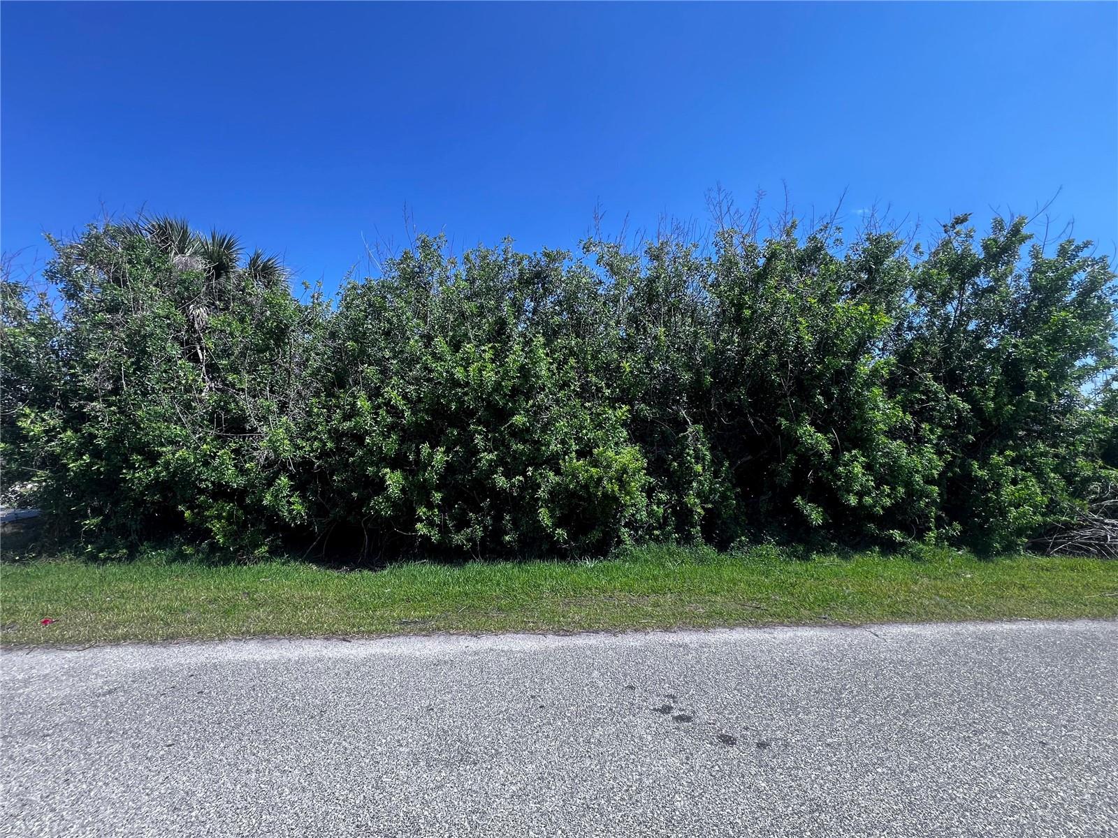 11082 Pendleton Avenue, FL