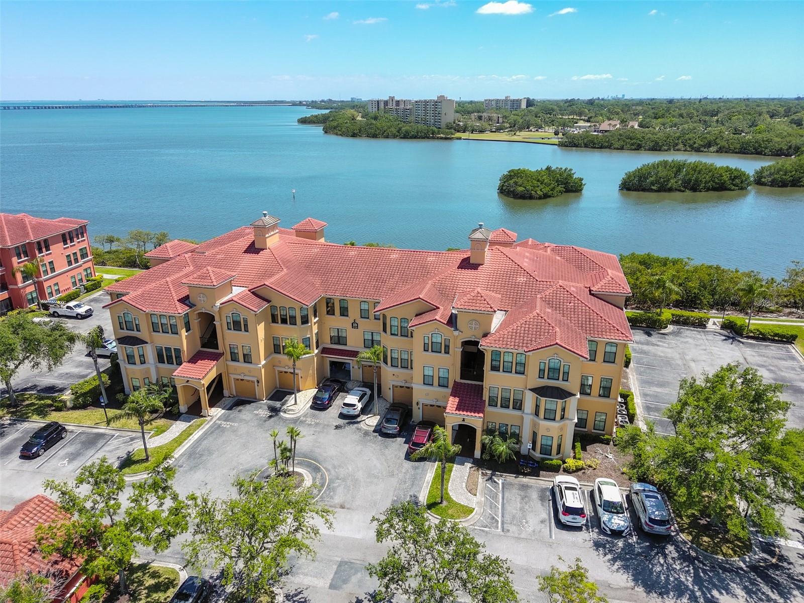 2739 Via Capri, FL