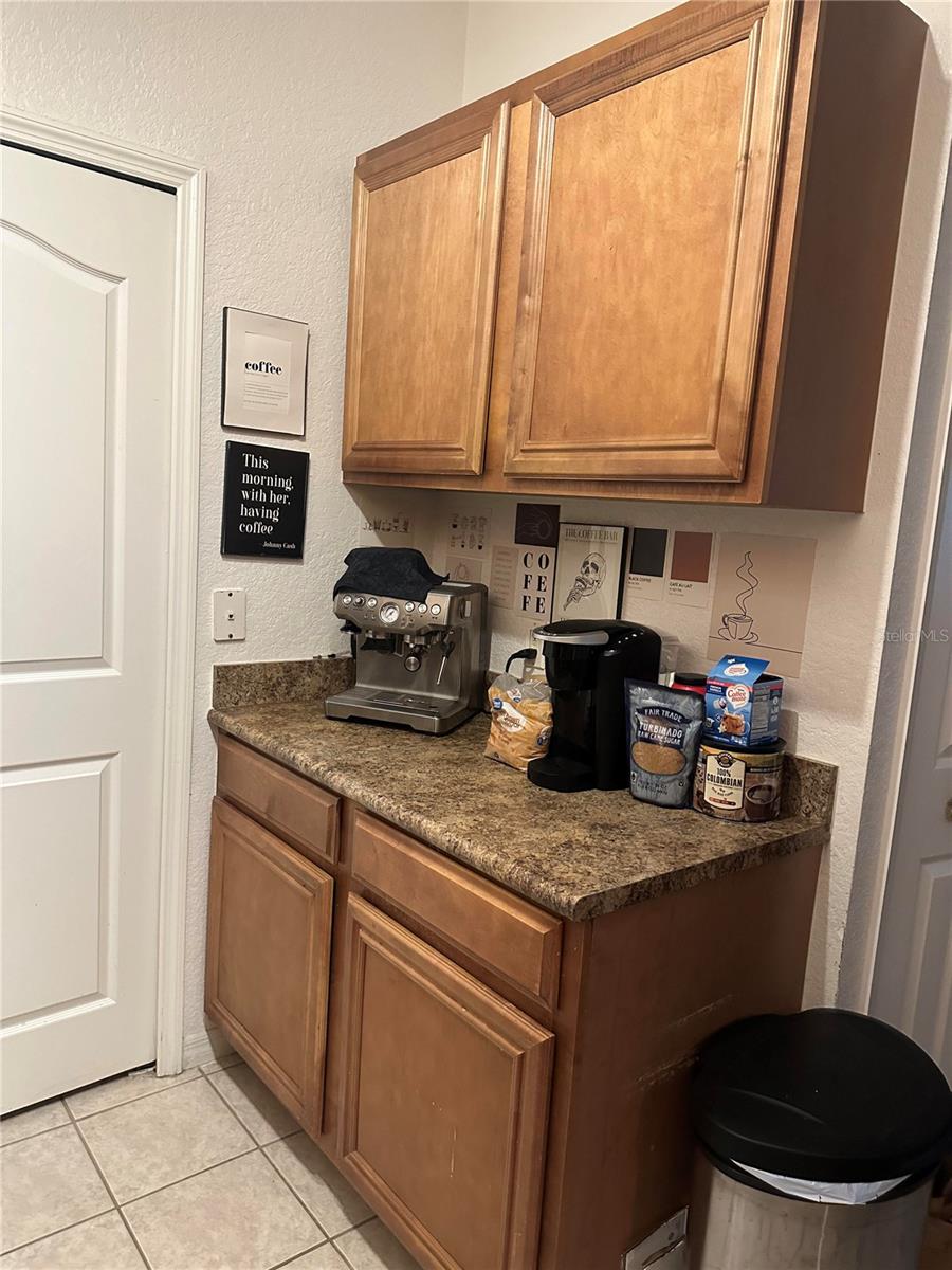 6141 Metrowest Boulevard, FL