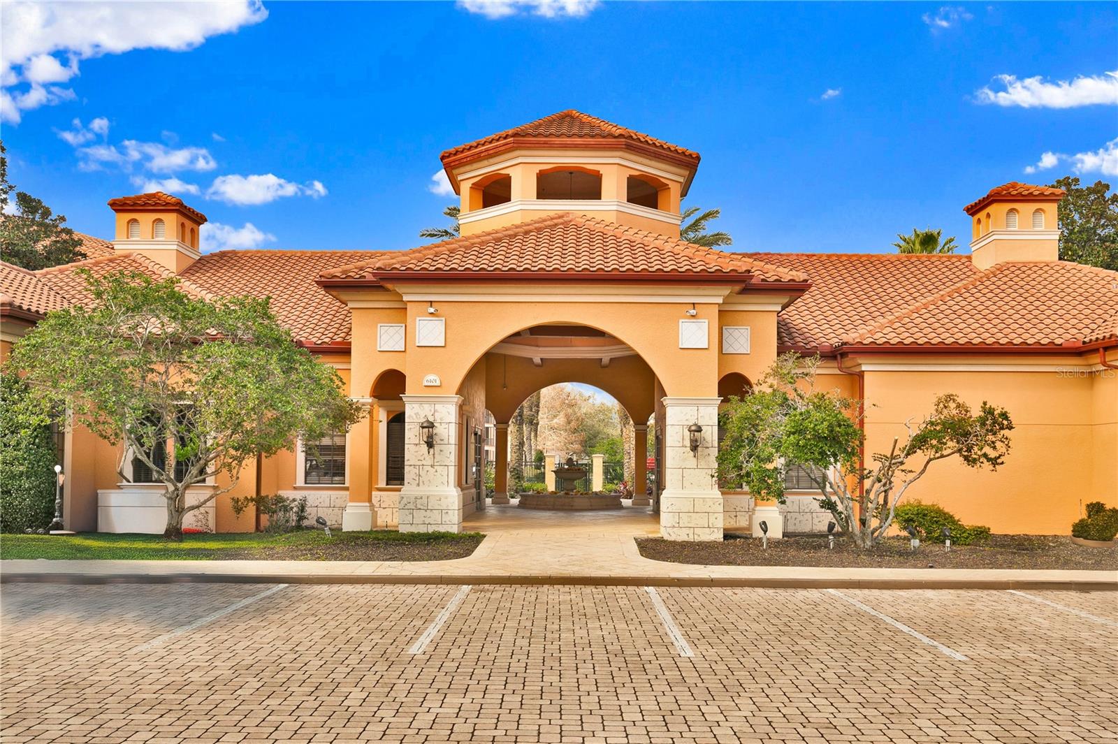 6141 Metrowest Boulevard, FL