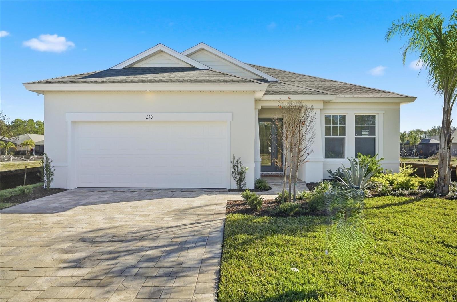 250 Hawthorn Avenue, FL