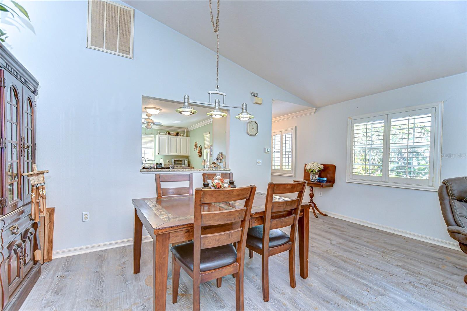 5906 Greenbriar Court, FL