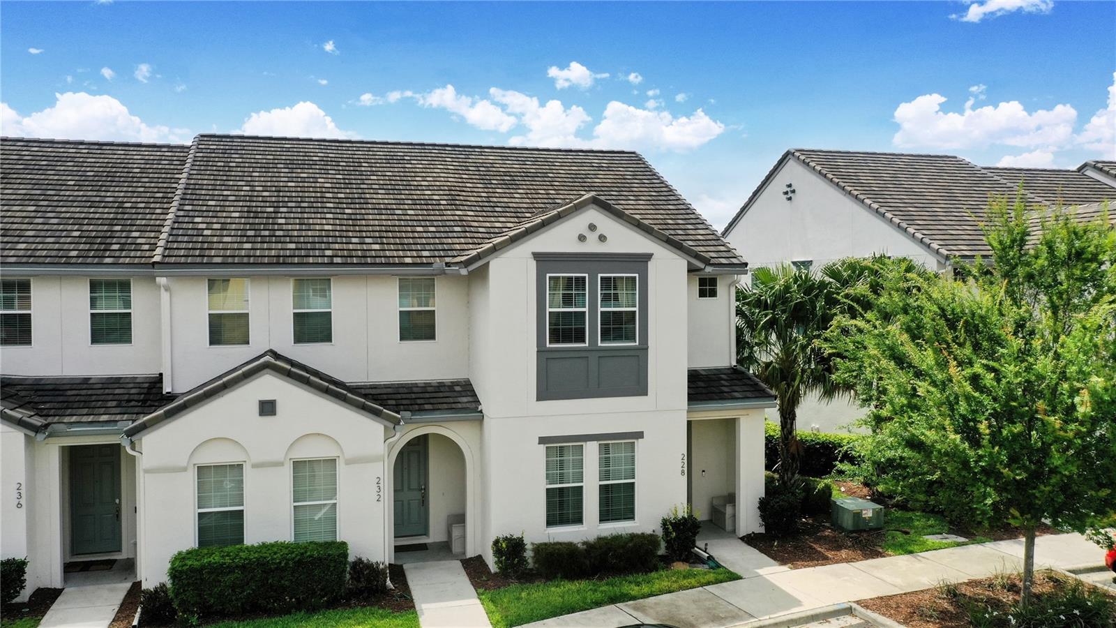 228 Captiva Dr, FL