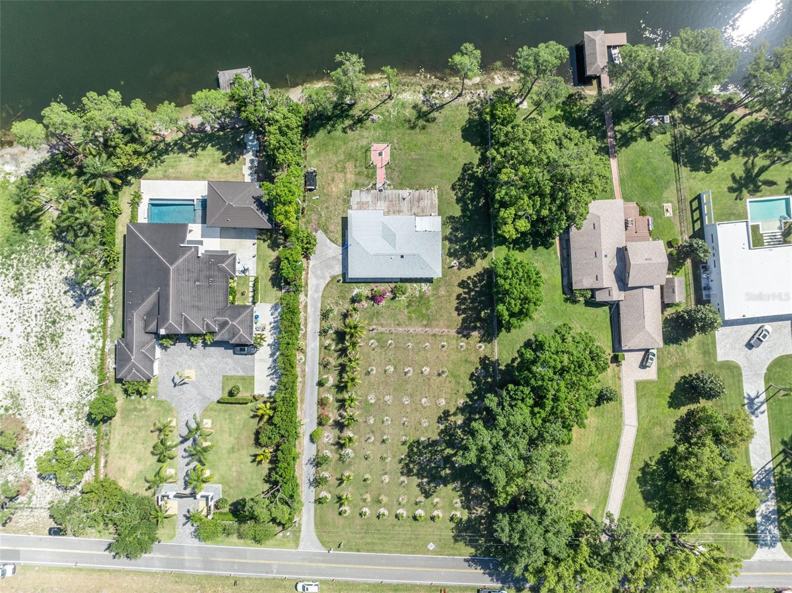 7420 Lake Willis Drive, FL