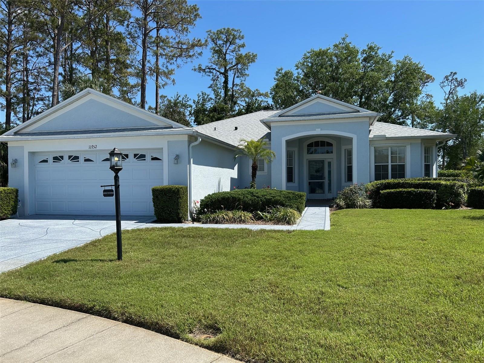 11752 Wayside Willow Court, FL