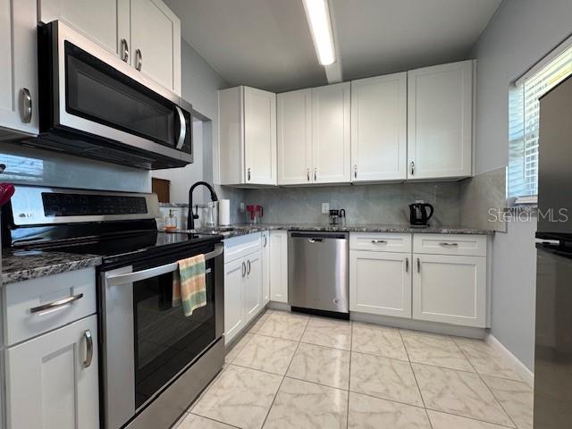 11485 Oakhurst Road, FL