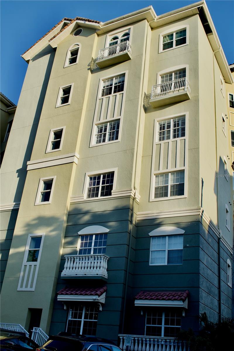 8761 The Esplanade, FL