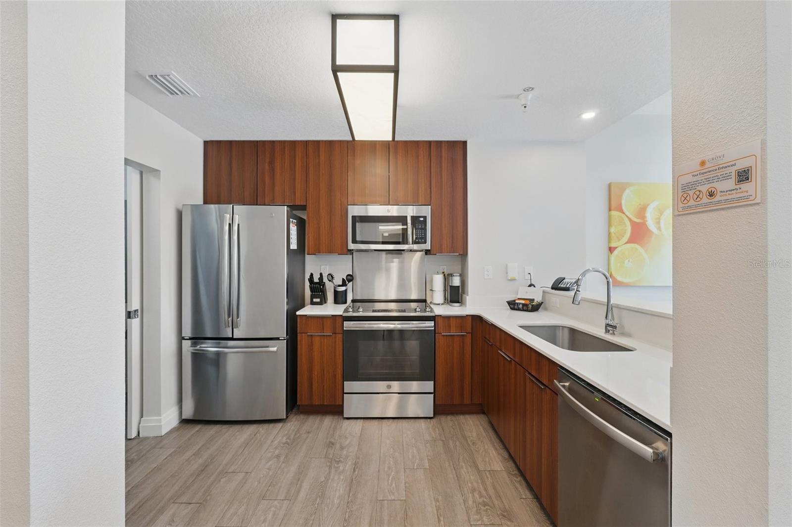 14501 Grove Resort Avenue, FL