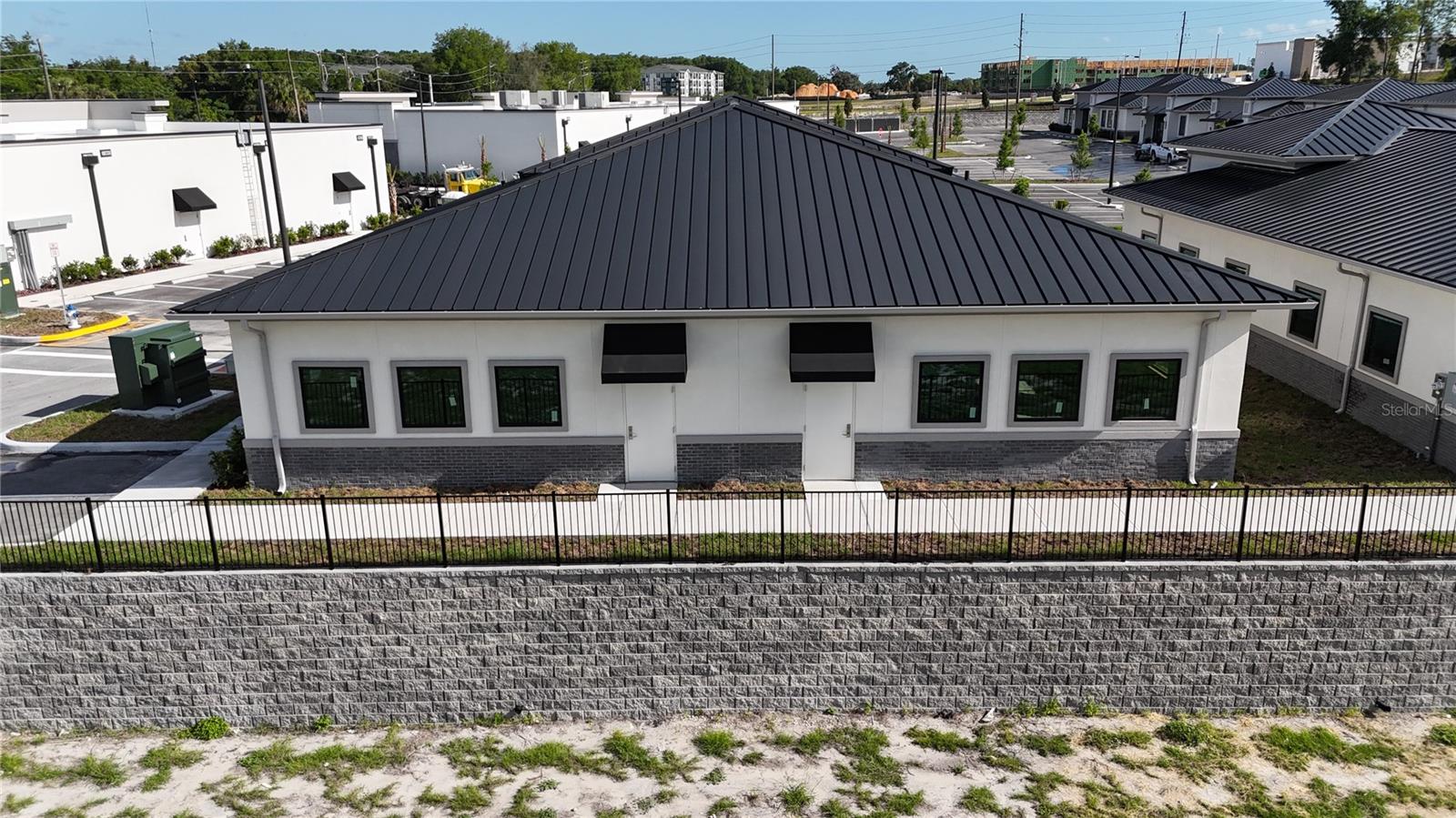 2835 Ocoee Apopka Road, FL