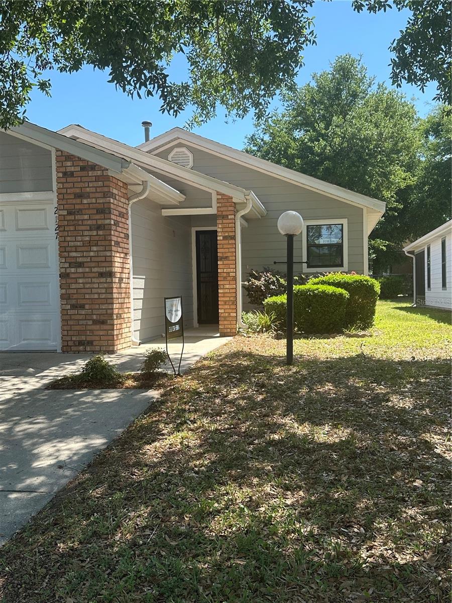 2127 N.E. 40th Ave., FL