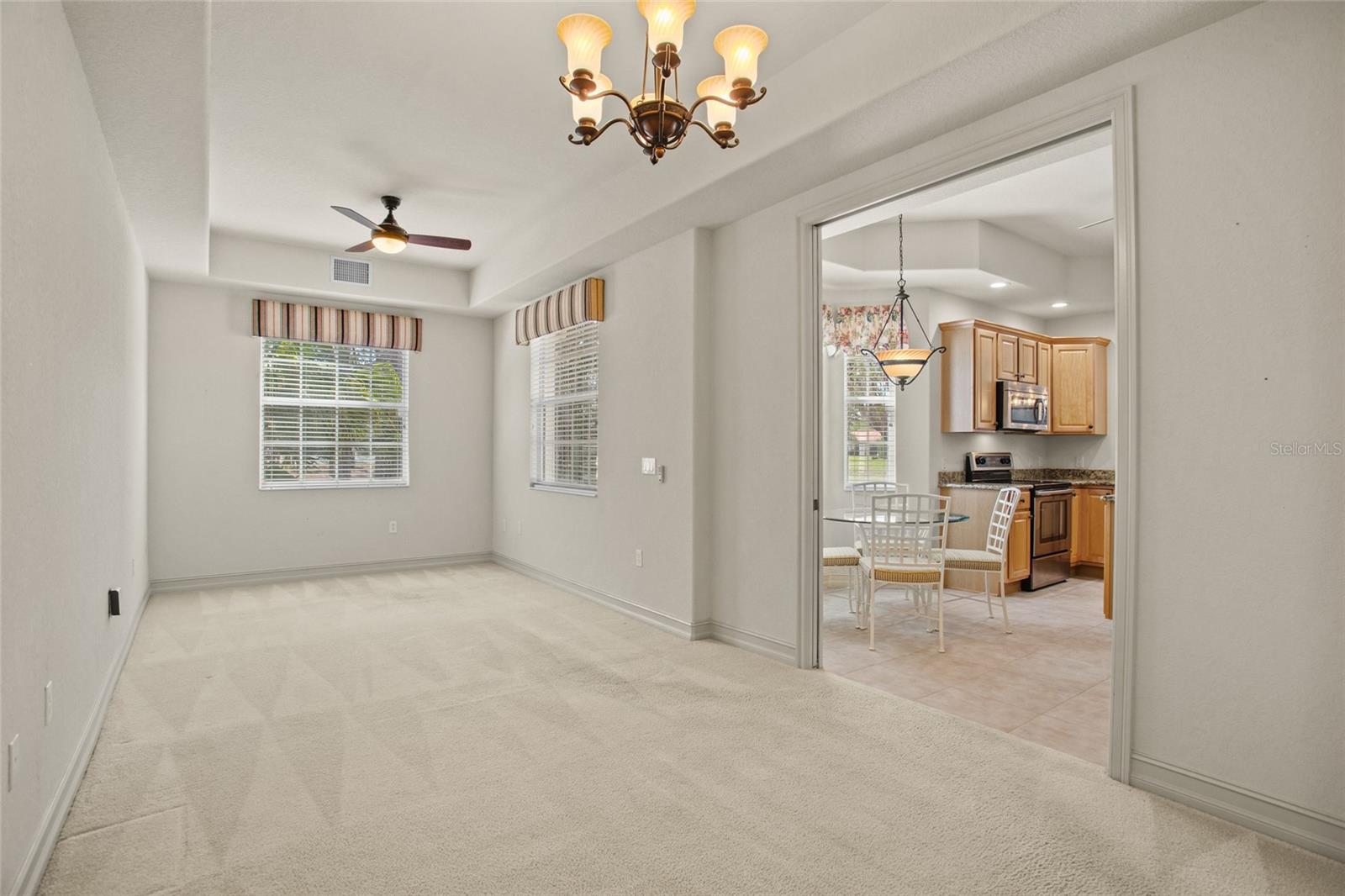 26207 Avenida Las Colinas, FL