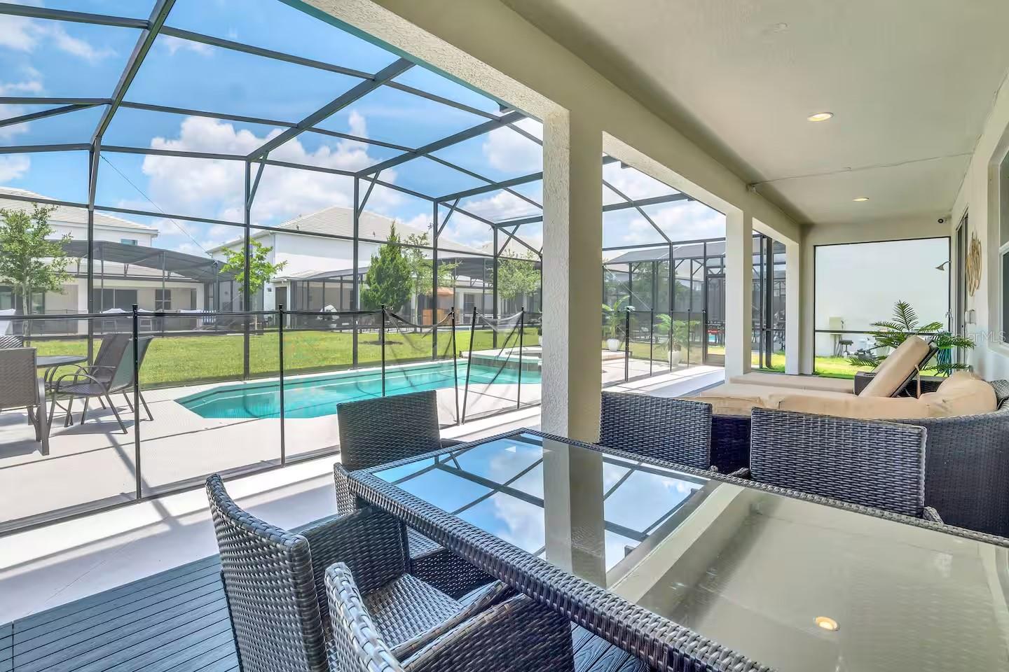 2616 Calistoga Avenue, FL