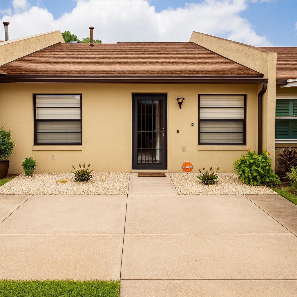 2218 Abbey Road, FL