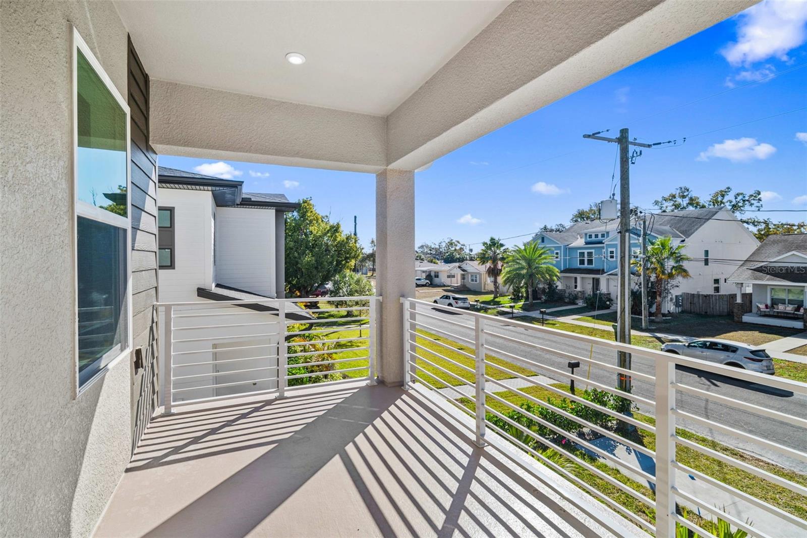 2711 North B Street, FL
