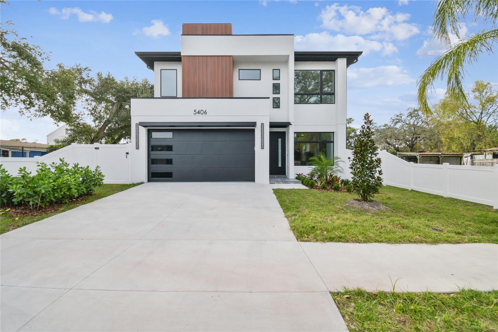 5406 Pershing Place, FL