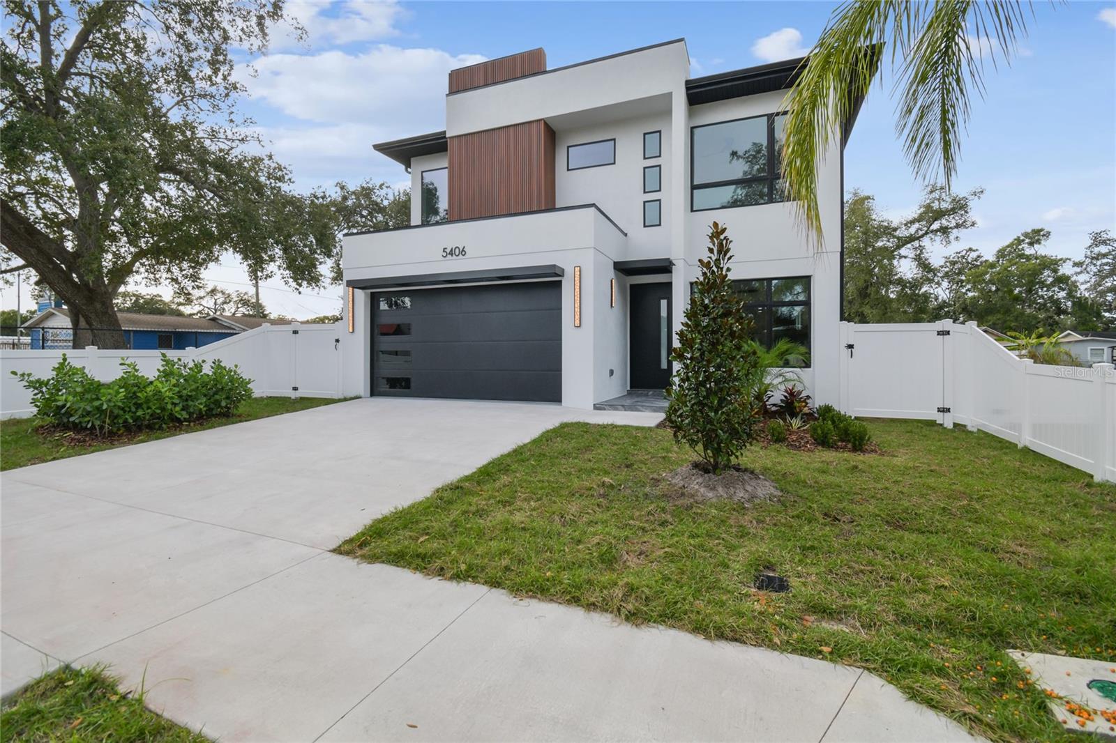 5406 Pershing Place, FL